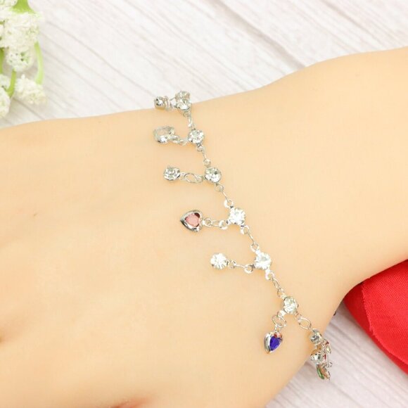 "Trendy Handmade Bracelet – A Thoughtful Gift for Girls & Women | UNVRC1320 - Picture 4 of 10